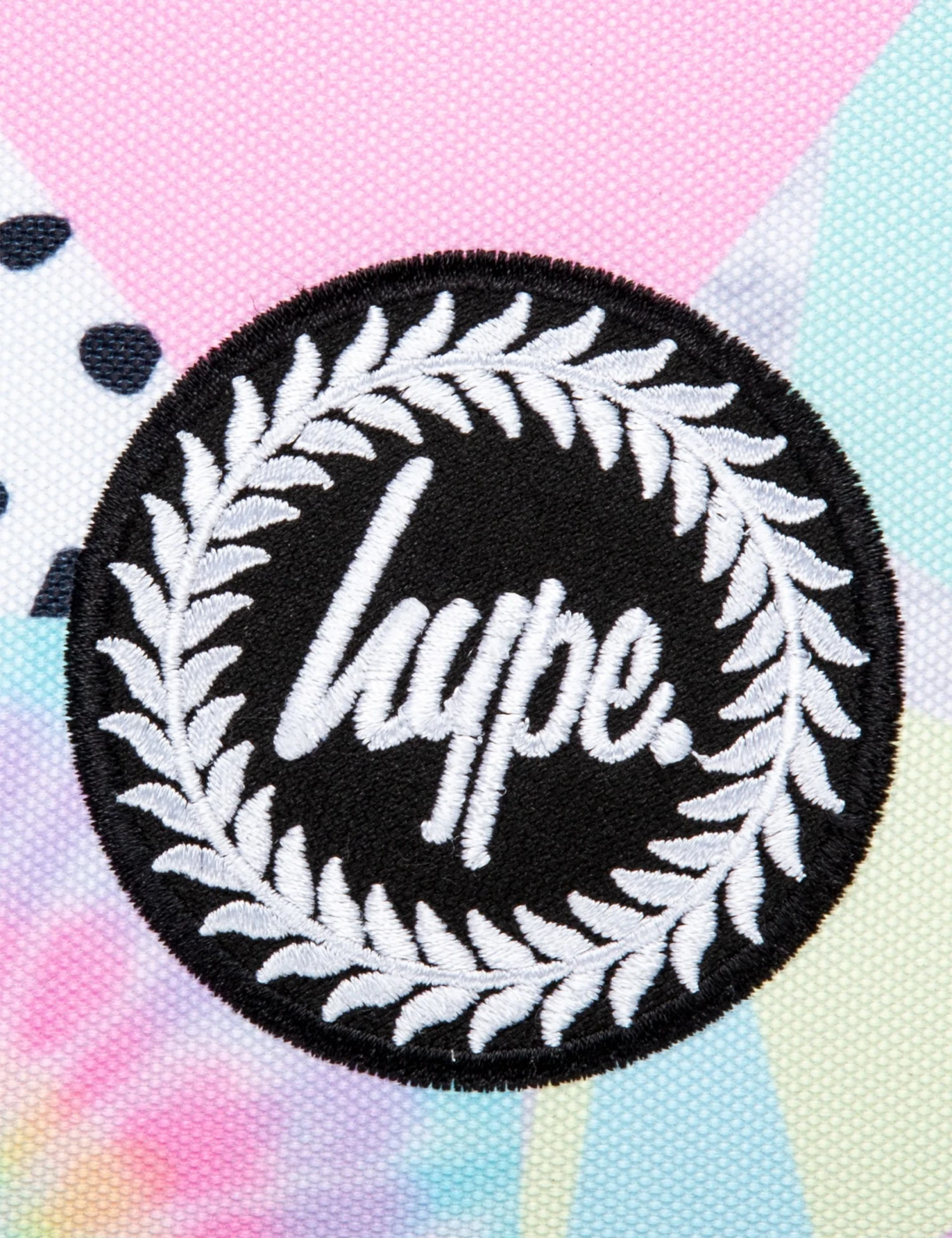 HYPE Kids' Collage Patterned Lunch Box 6 HYPE Kids' Collage Patterned Lunch Box - Image 4