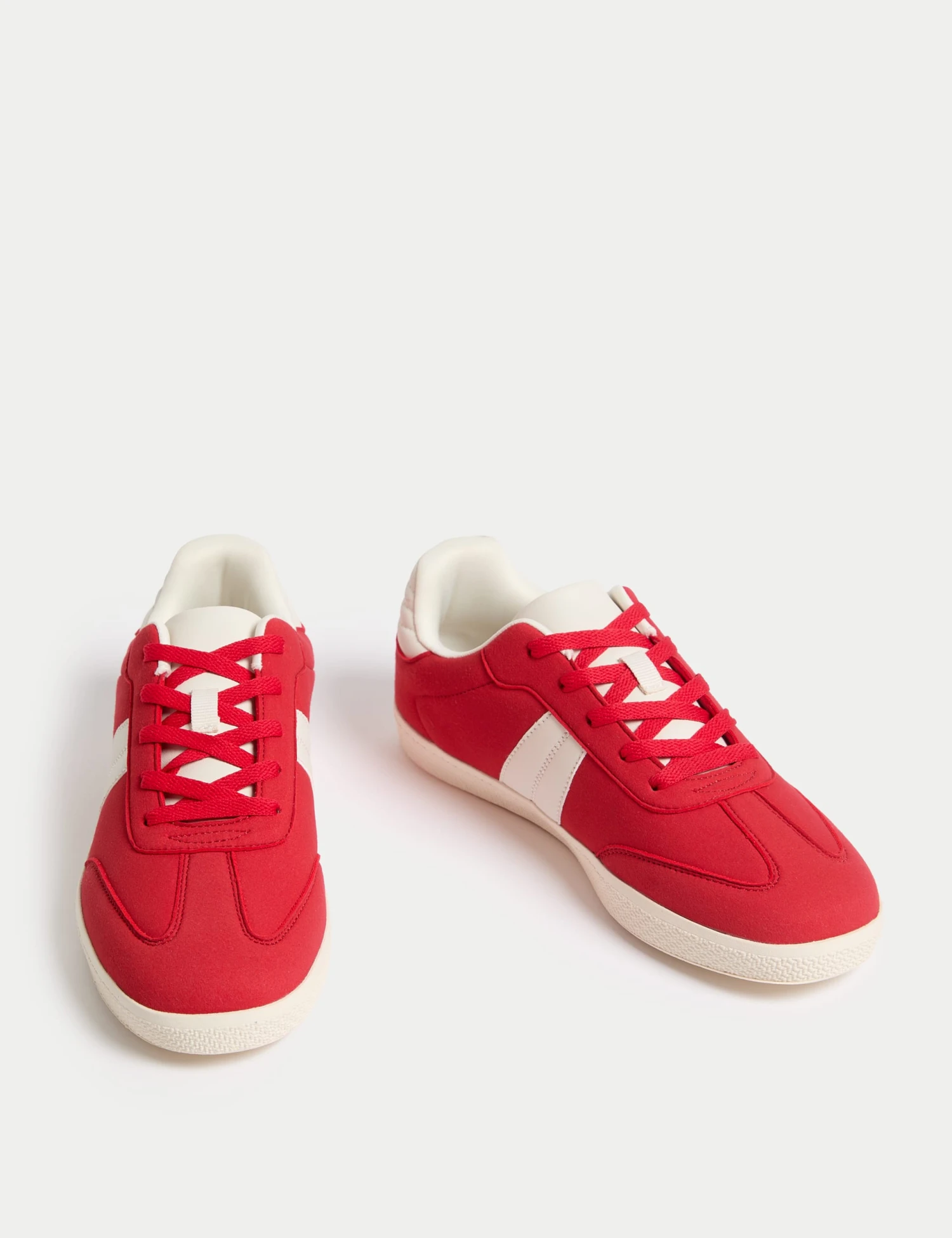 Kids' Freshfeet™ Sport Trainers (1 Large - 7 Large) 4 Kids' Freshfeet™ Sport Trainers (1 Large - 7 Large) - Image 2