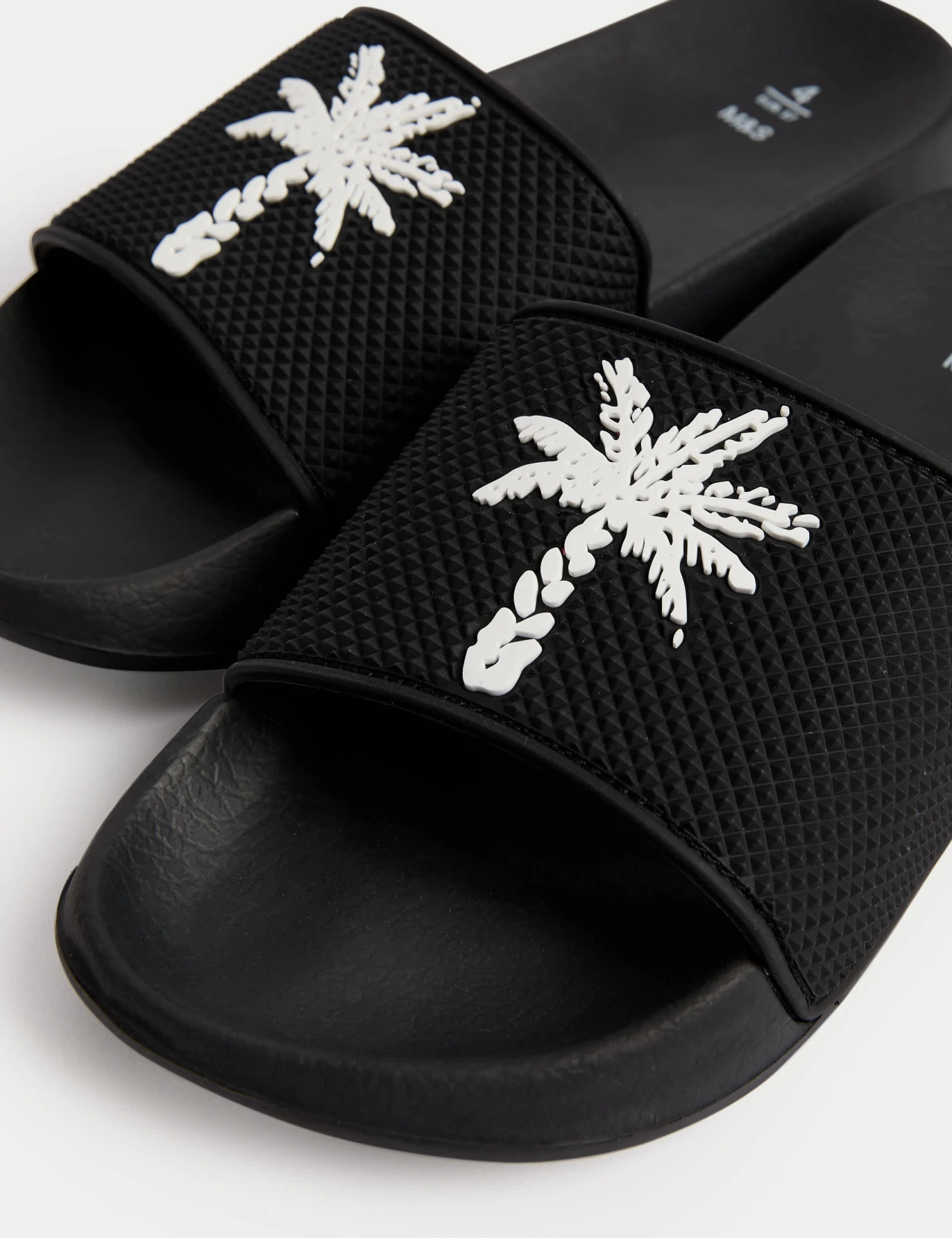 Kids' Textured Sliders (1 Large - 7 Large) 5 Kids' Textured Sliders (1 Large - 7 Large) - Image 3