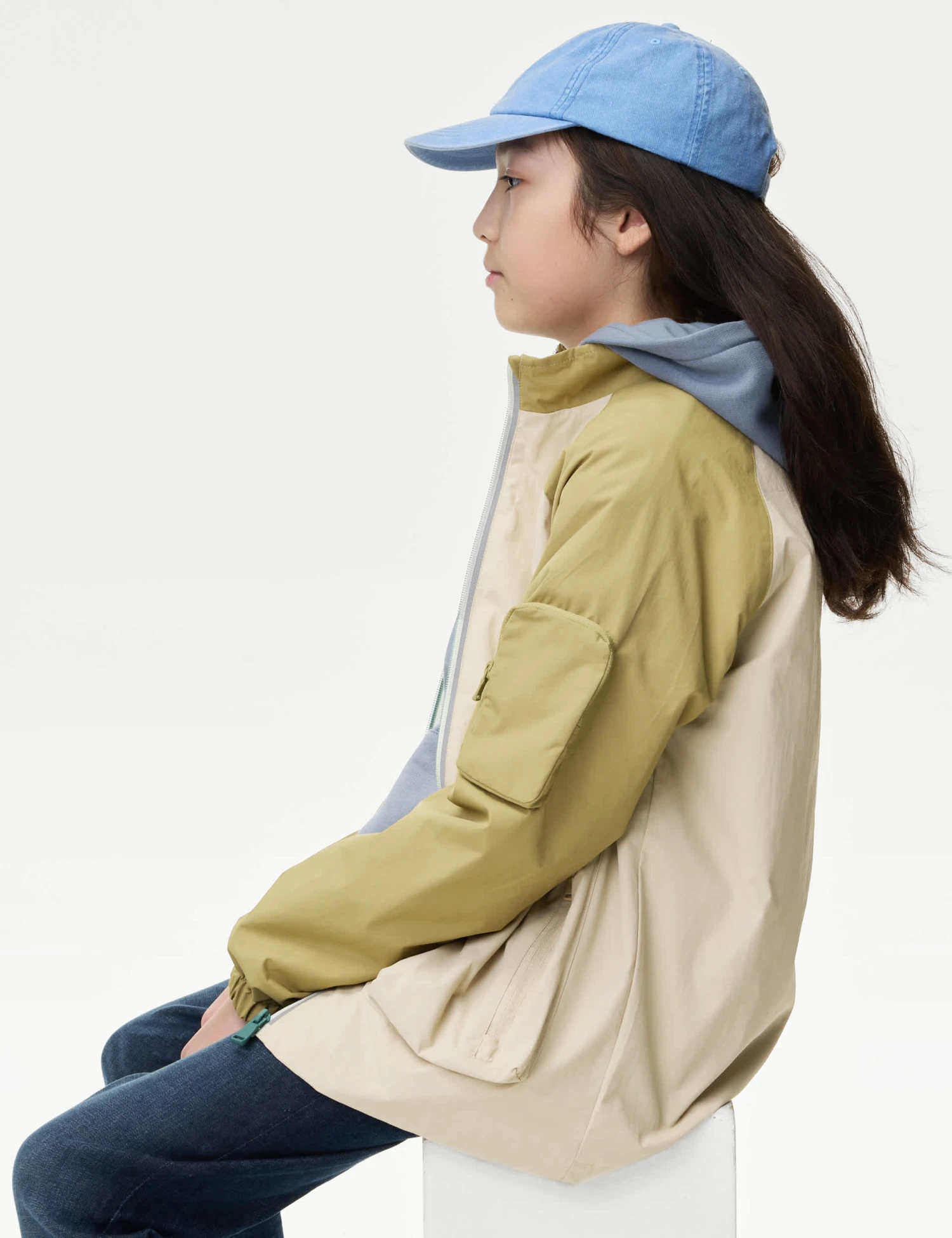 Lightweight Utility Windbreaker (6-16 Yrs) 5 Lightweight Utility Windbreaker (6-16 Yrs) - Image 3
