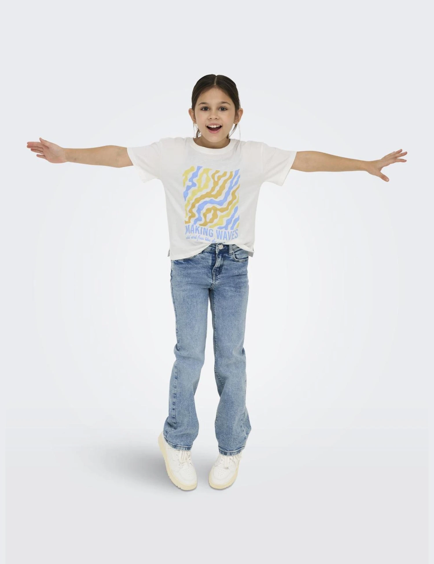 Pure Cotton Graphic T-Shirt (7-14 Yrs) 6 Pure Cotton Graphic T-Shirt (7-14 Yrs) - Image 4