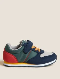 Kids' Freshfeet™ Riptape Trainers (4 Small - 13 Small)