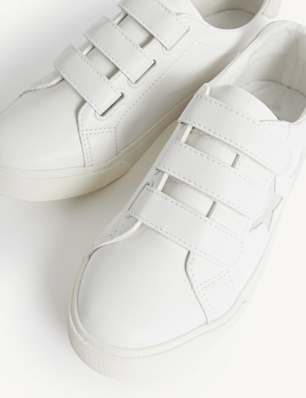 Kids’ FreshFeet™ Star Riptape Trainers (13 Small - 6 Large) 5 Kids’ FreshFeet™ Star Riptape Trainers (13 Small - 6 Large) - Image 3