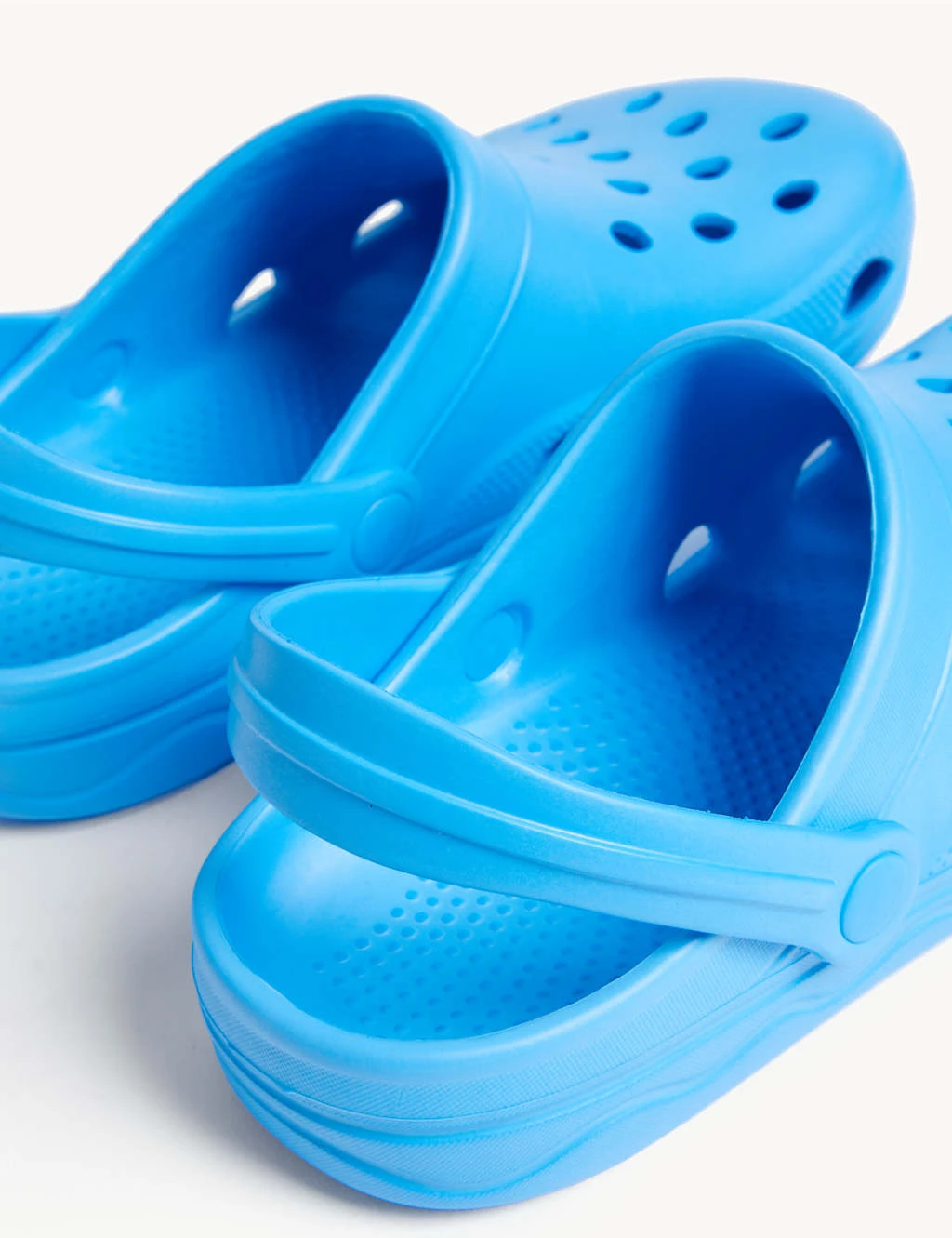 Kids' Slip-On Clogs (1 Large - 7 Large) 5 Kids' Slip-On Clogs (1 Large - 7 Large) - Image 3