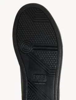 Kids' Leather Freshfeet™ Trainers (2½ - 9 Large) 9 Kids' Leather Freshfeet™ Trainers (2½ - 9 Large) -School Uniform Store SD 04 T72 8466B Y0 X EC 3