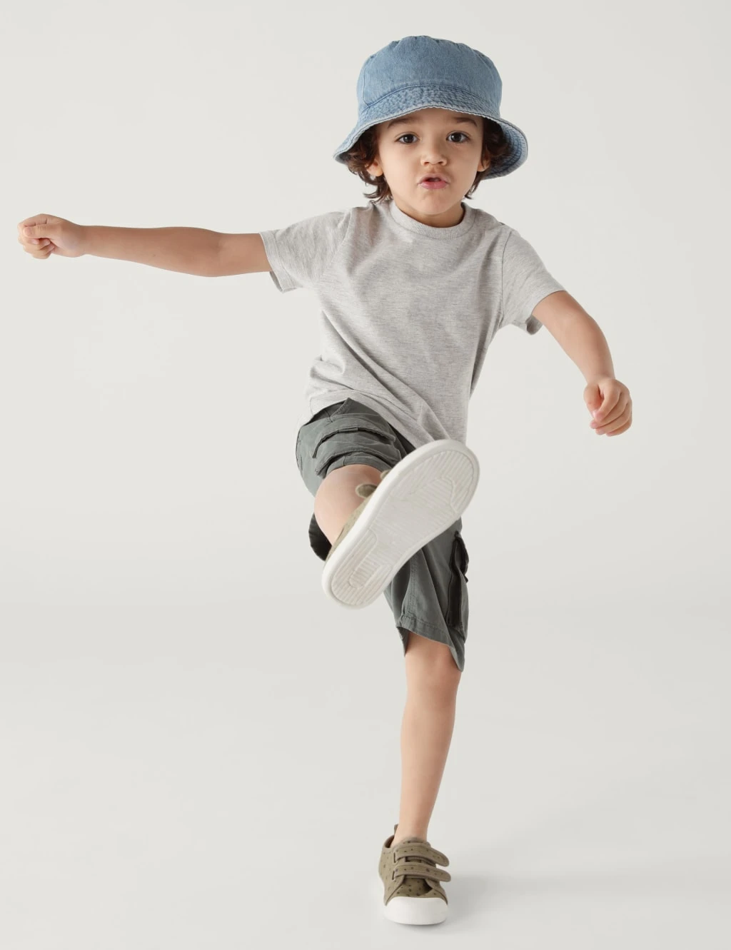 2pc Pure Cotton Dinosaur Shirt And T-Shirt (2-7 Yrs) 6 2pc Pure Cotton Dinosaur Shirt And T-Shirt (2-7 Yrs) - Image 4