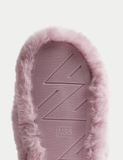 Kids' Faux Fur Wicked™ Slippers (13 Small - 6 Large) 25 Kids' Faux Fur Wicked™ Slippers (13 Small - 6 Large) -School Uniform Store kids faux fur slippers 13 small 6 large 1 1