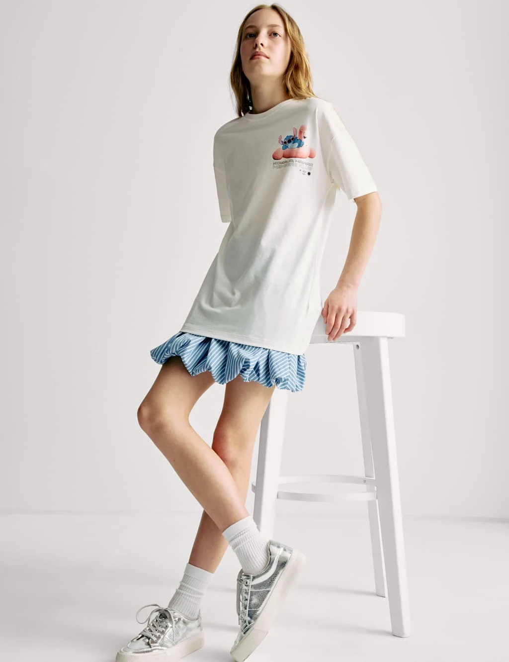 Pure Cotton Lilo & Stitch™ T-Shirt (6-16 Yrs) 11 Pure Cotton Lilo & Stitch™ T-Shirt (6-16 Yrs) - Image 9